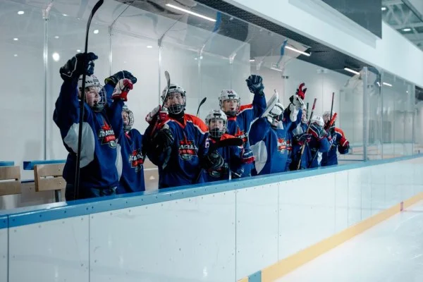 ice hockey team celebration